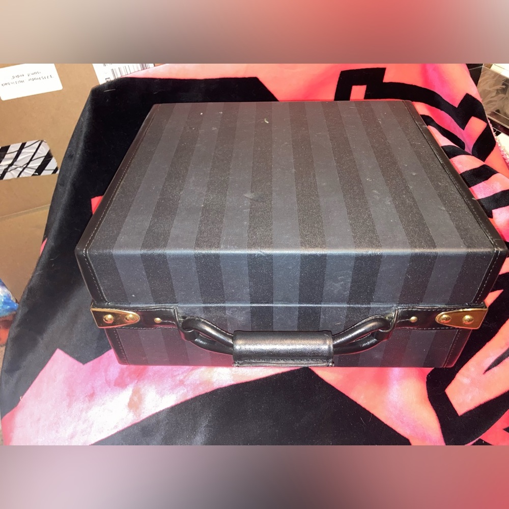 Rare Victoria’s Secret Square Display Luggage Trunk